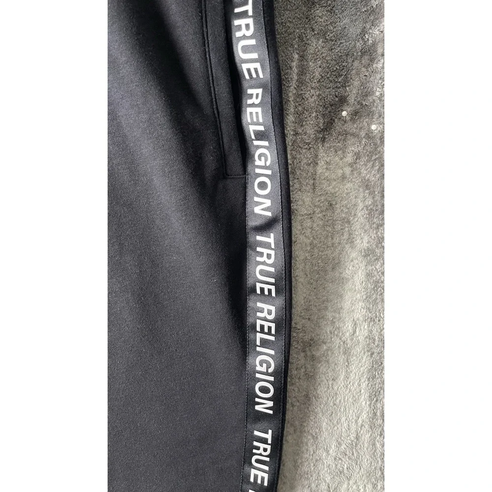 True Religion Silicone Tape Men's 3XL Black Fleece Sweat Shorts NWT. 10 Inseam